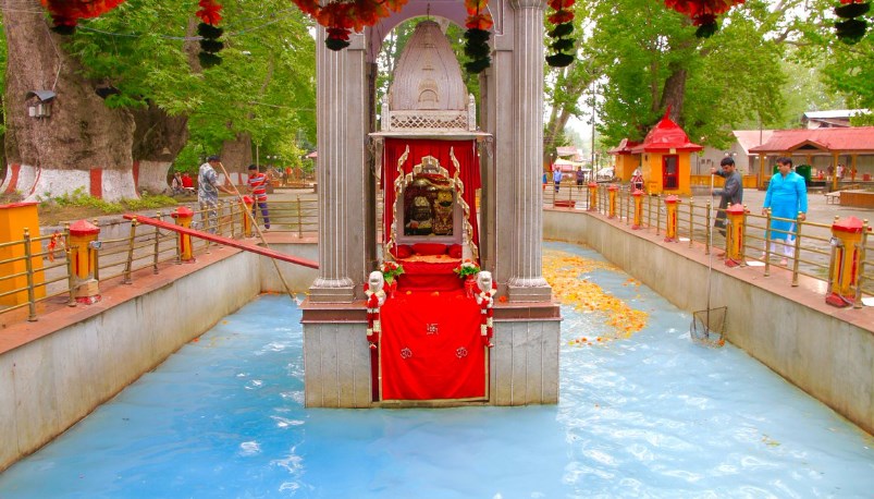 Mela Kheerbhawani to be celebrated with great religious fervour on June 8: DC Ganderbal